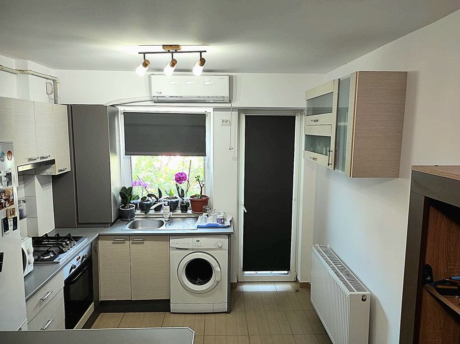 Apartament 2 camere cu parcare interioara Et.1 open space Bacau Tazlau