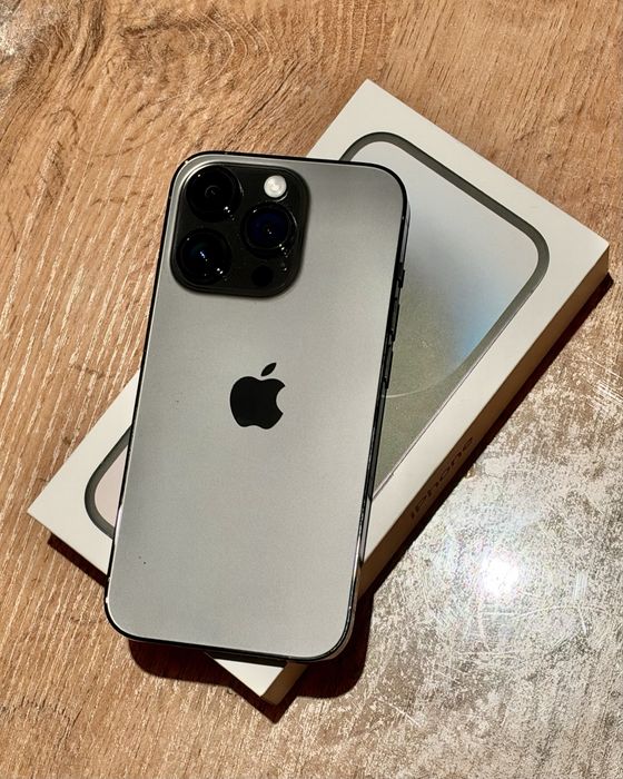 Продам iphone 14 pro 256 gb