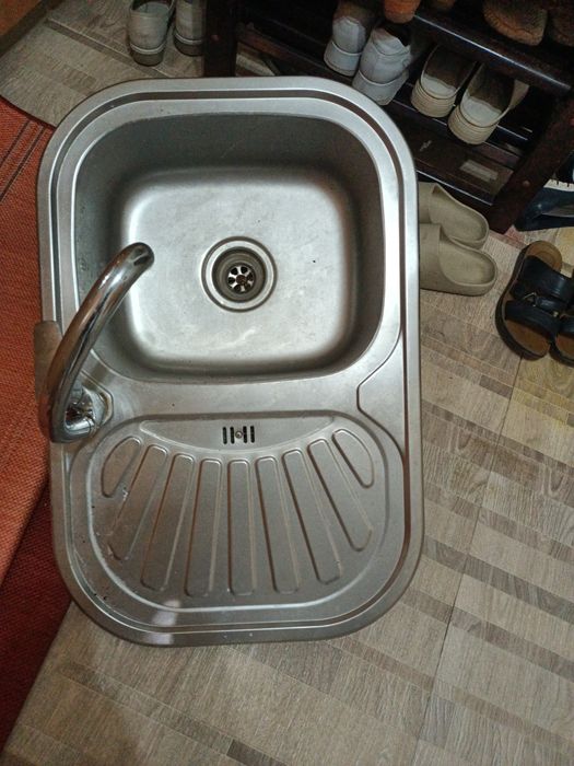 Продам мойку для кухни