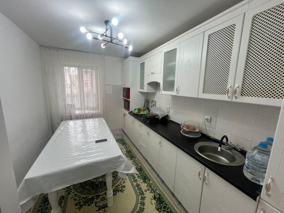 Продаю 2 х комнат квартира