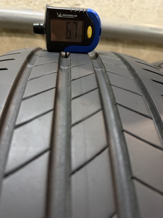 225/40/18 Bridgestone 2бр дот24