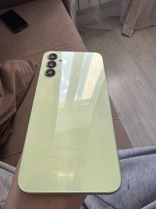 Samsung galaxy A24