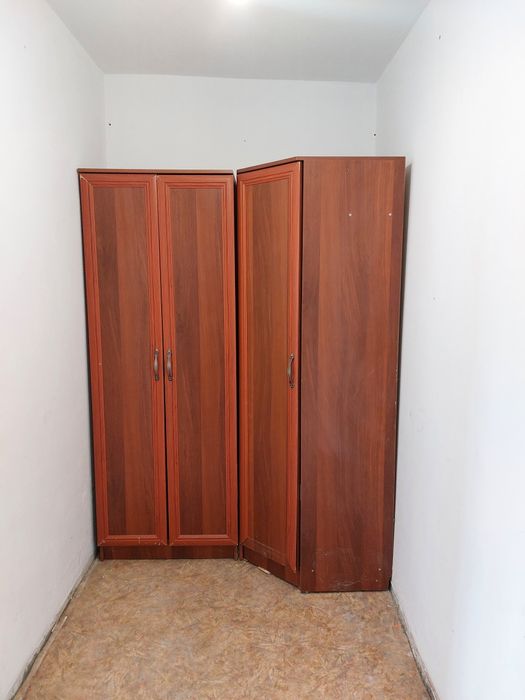 Продам шкаф недорого