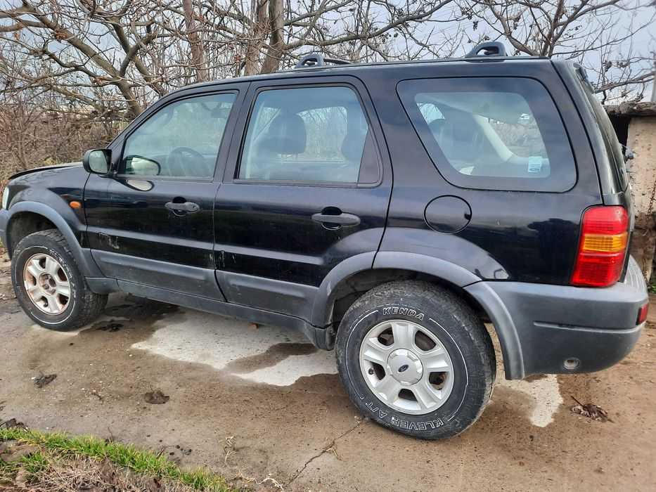 Ford Maverick 2.0i на части