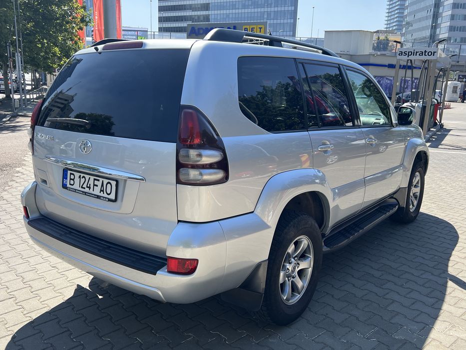 Toyota Land Cruiser 120 2008 3.0 d -4D AT 173 Cp Masina de AMBASADA