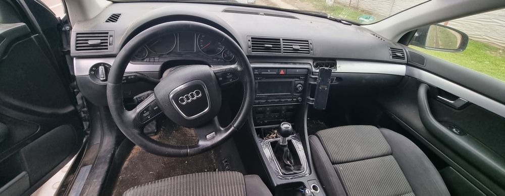 Dezmembrez Audi  a4 b6 / b7 /b8