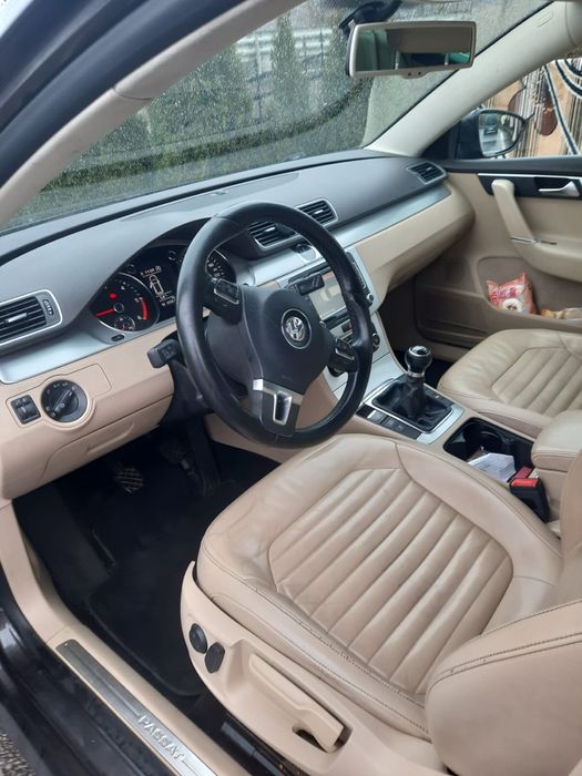 Volkswagen Passat B7 - 2.0L, 170 CP - Stare Excepțională