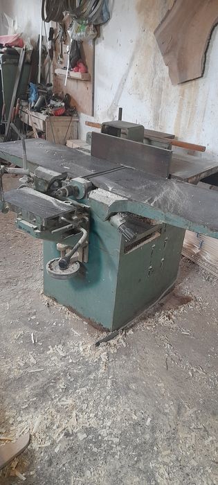 Петоперационна дърводелска машина