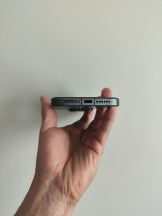 Xiaomi 17 Black 256GB 12+4GB RAM 7000 mAh battery