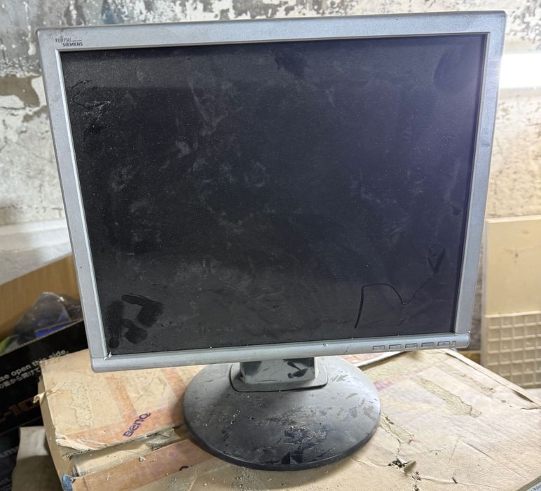 Мониторы на запчасти