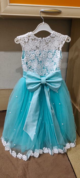 Продам детское платье