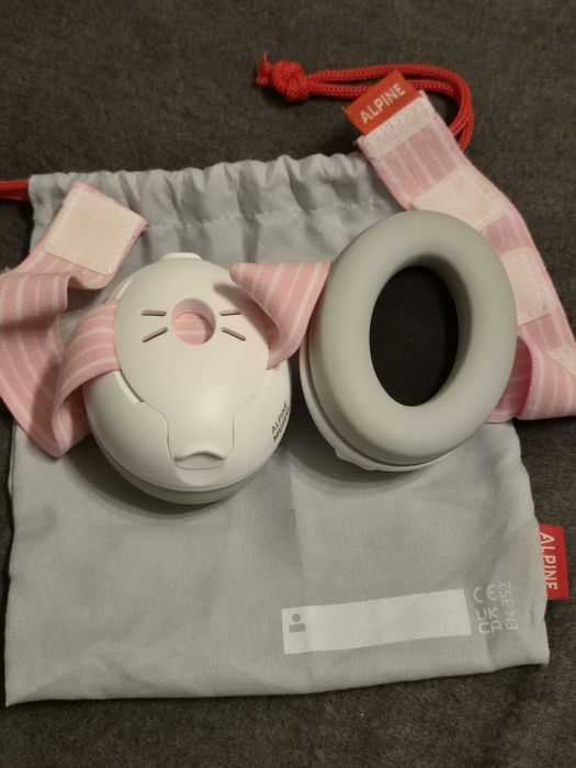 Vând câști antifonice  pentru copii