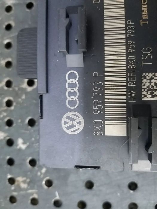 Modul calculator usa stanga fata audi q5 8r 8k0959793p