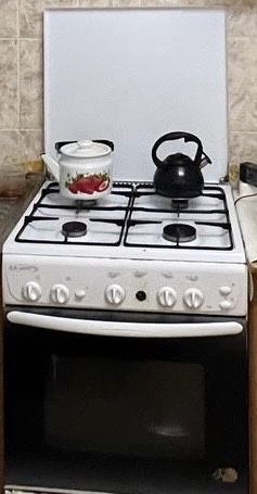 Газовка, цвет белый