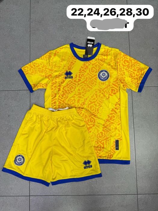 Футбольная форма Қазақстана KFF