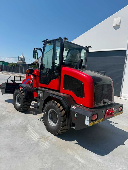 Vola Incarcator frontal nou articulat 1500kg ISUZU