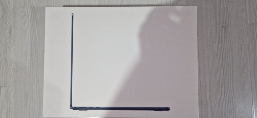 Macbook air 13 m4 512 gb