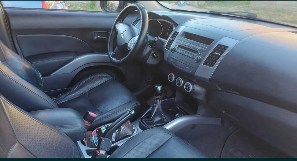 MITSUBISHI Outlander 2007 — imagine 3