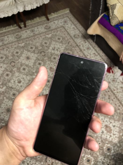 Обменяю samsung s20fe