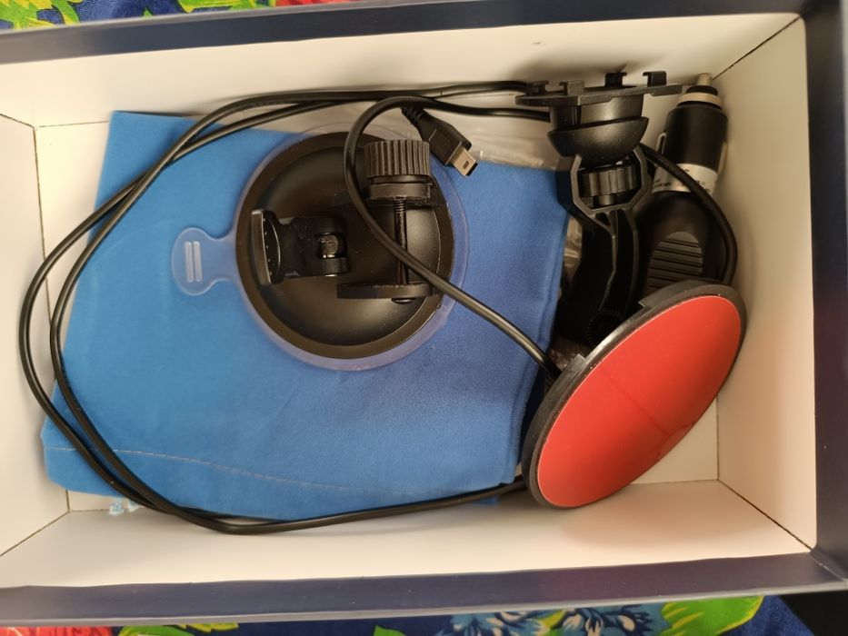 GPS Навигатор сотилади