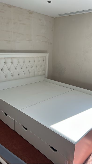 Продам 2х спальн кровать