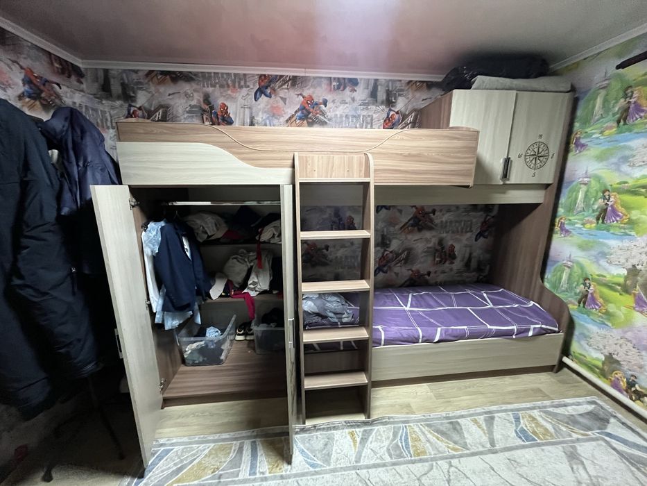 Продам детский гарнитур, состояние отличное