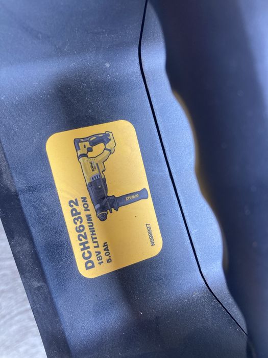 Cutie Rotopercutor Dewalt DCH 263P 18v