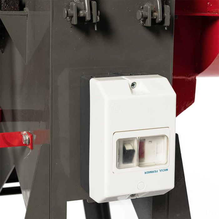 Tocator furaje 350C cu turbină, motor inclus Livrare rapidă NOU