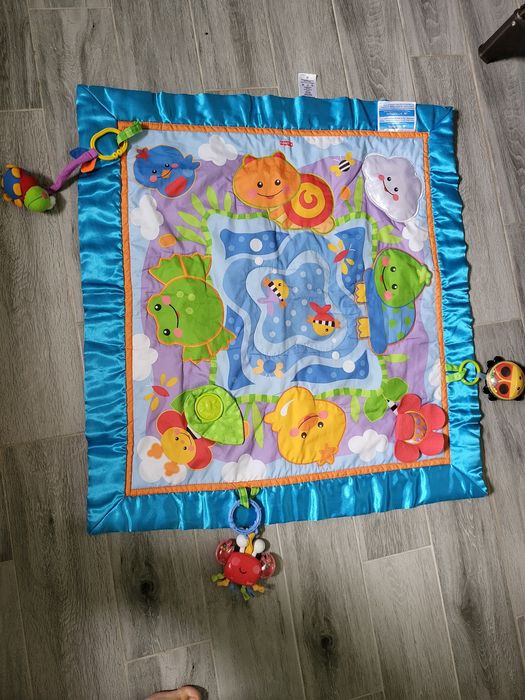 Бебешко килимче за игра