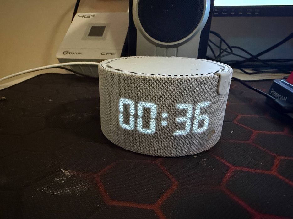 Komplekt kompyuter + wi fi+ yandex alisa