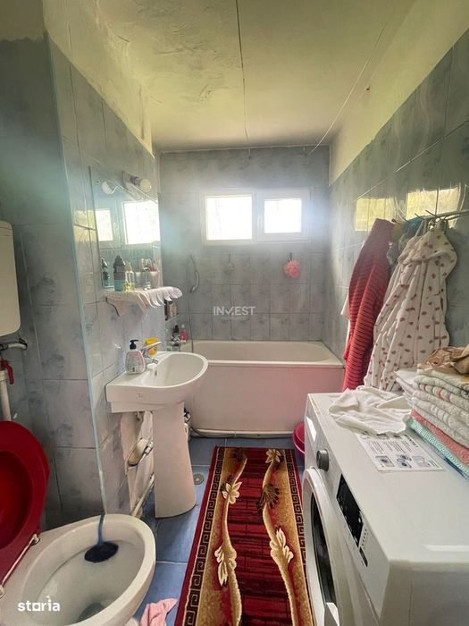 Apartament 2 camere-Podu Ros-liceul Dimitrie Cantemir