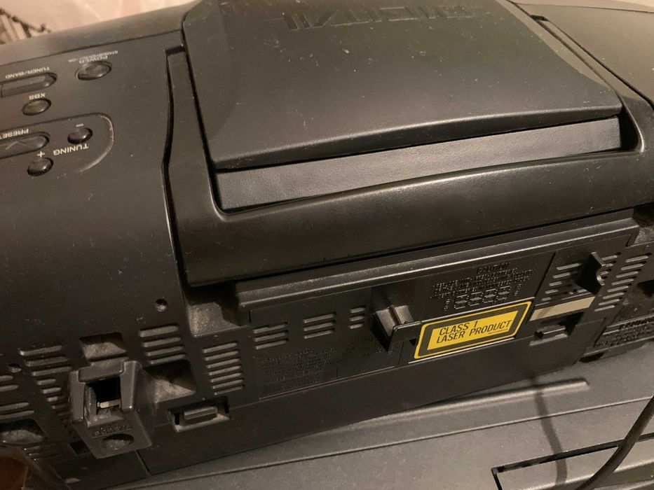 radio casetofon cu CD player Panasonic RX-DT501