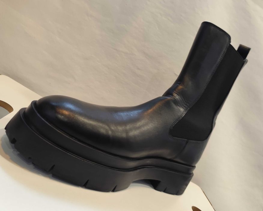 Ghete chelsea 42 plain toe ZARA NOI piele naturala moale