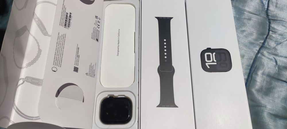 Продам эпл вотч.