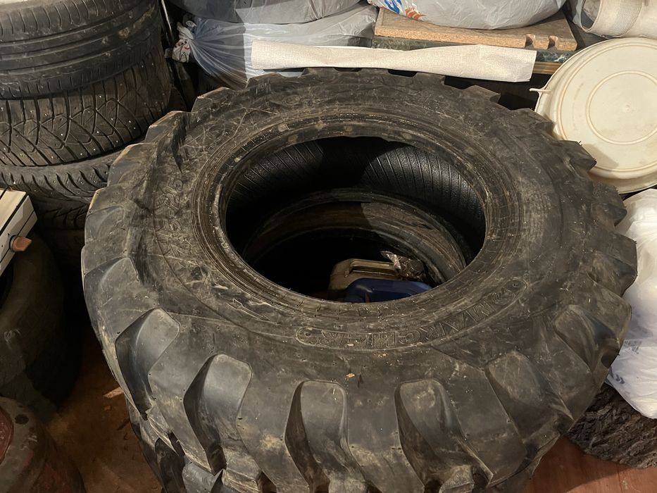 продам шины на 2х куб погрузчик