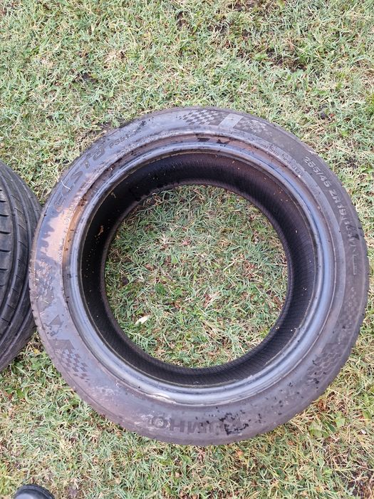 255 45 19 KUMHO летни