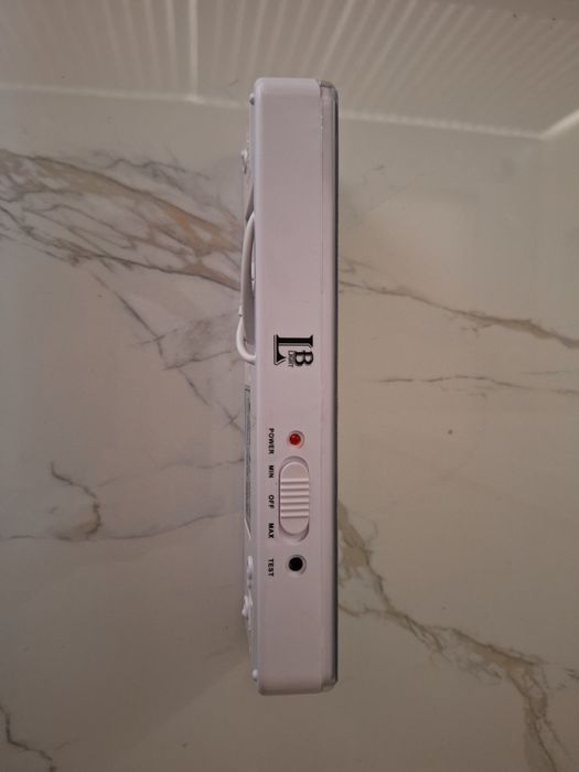 Аварийна презареждаща лампа LED 3W