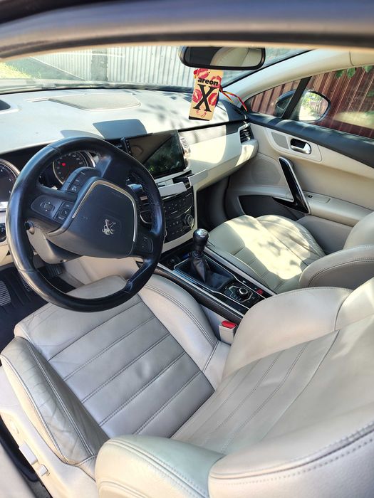 Vând Peugeot 508
