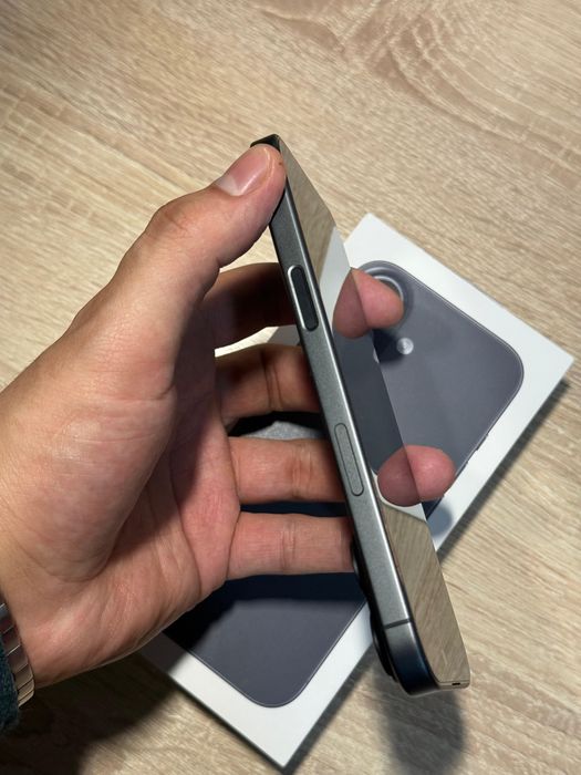 iphone 17 256gb 100%