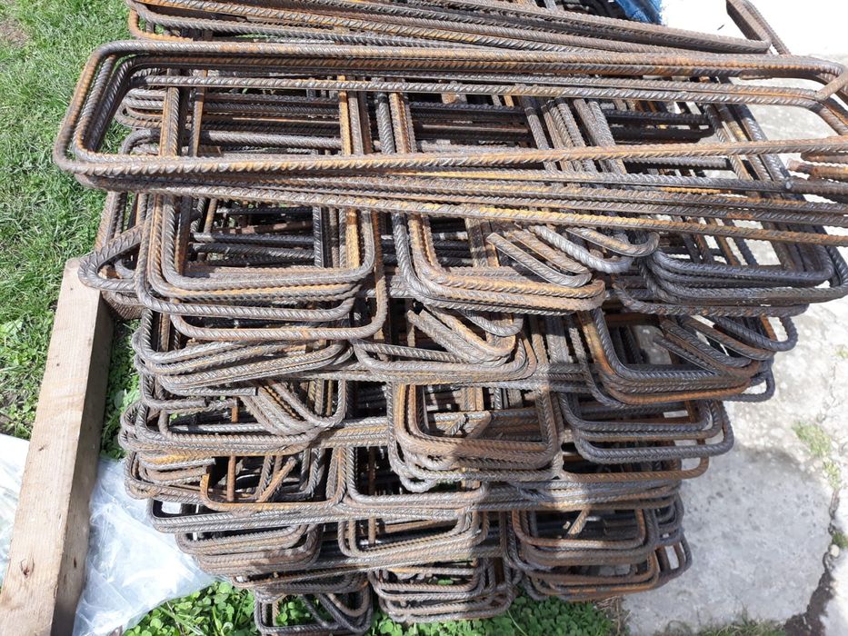 Etrieri si stalpi pentru casa gata legati!
Etrieri 20/20 2.7 lei bucat