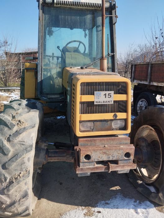 Tractor Renault 95 cp