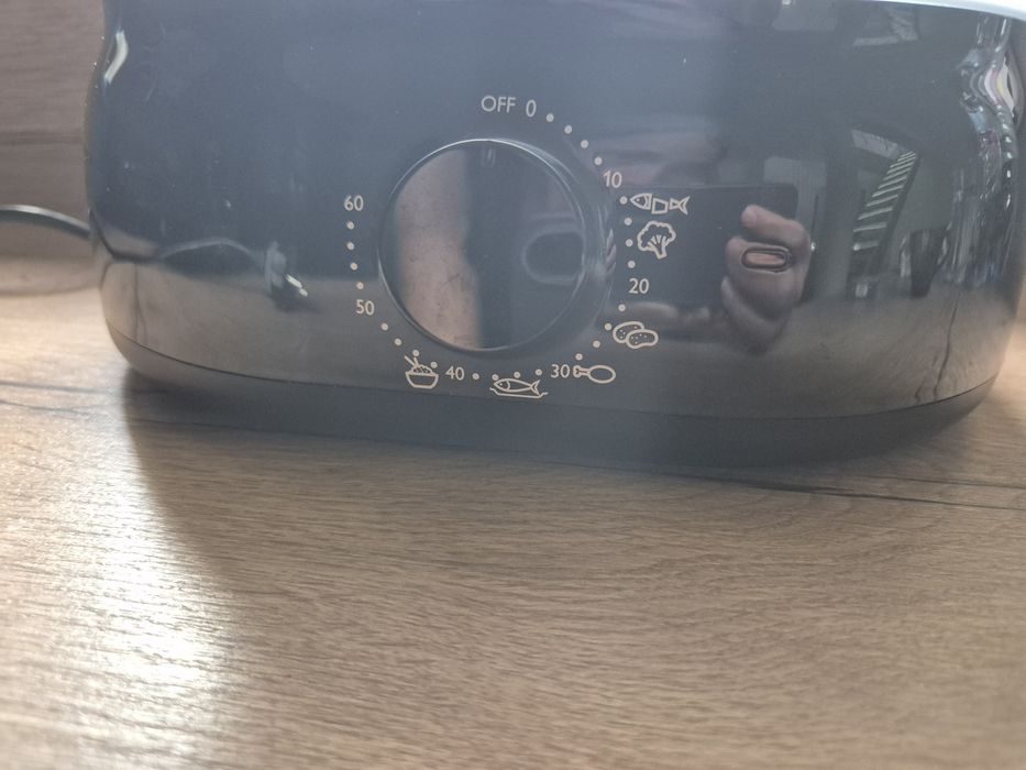 Vand aparat de gatit cu abur Philips HD9126