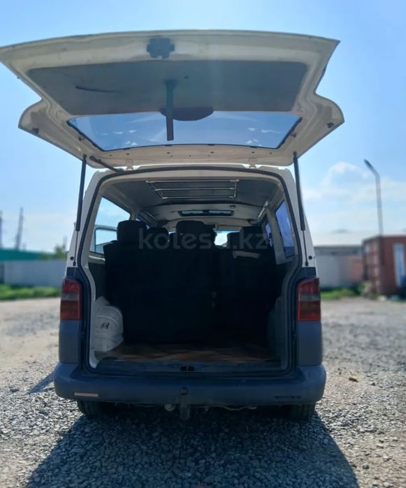 Продам авто Volkswagen Transporter