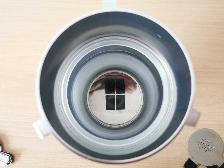 Оптичен спот (Snoot) с Bowens Mount с гобо маски и цветни филтри