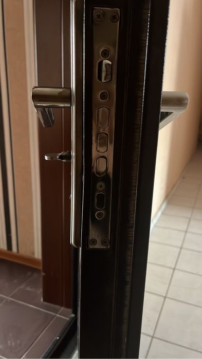 Продам замок для входной двери