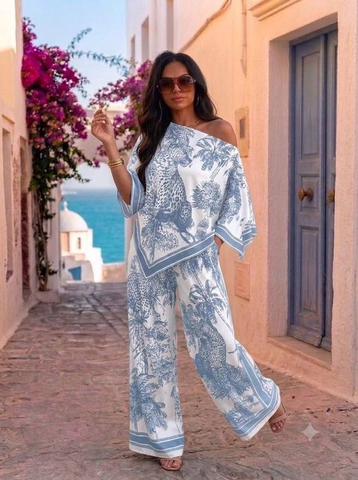 Compleuri dama din satin