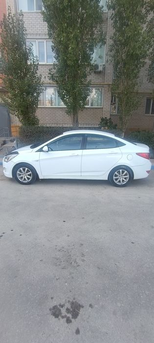 Хюндай акцент 2015 г.в.