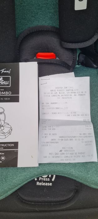Scaun auto pentru copii.