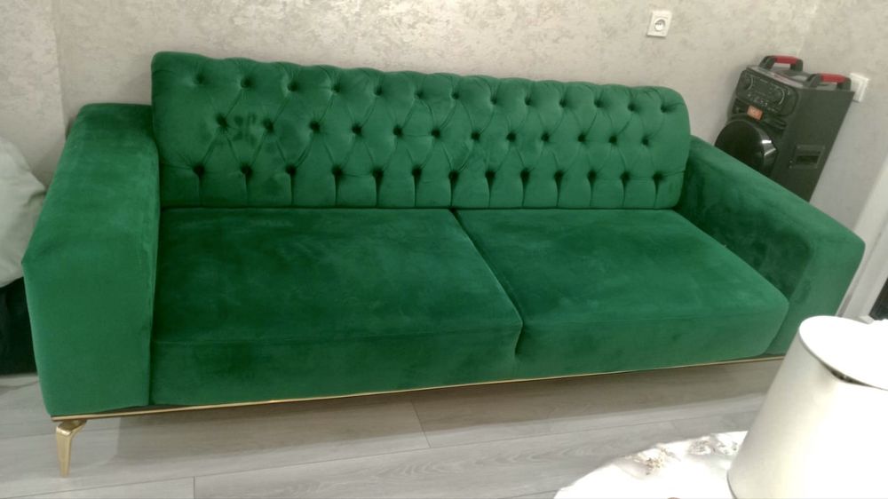 Продам диван в отличном состоянии