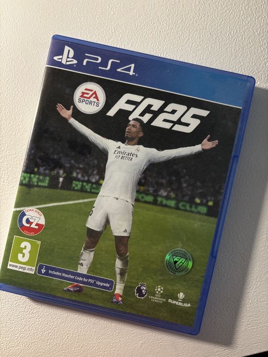 Vând FIFA 2025 (25)